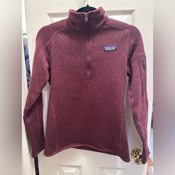 Patagonia 1/4 Zip Better Sweater Pullover Jacket in Dark Ruby. Size S